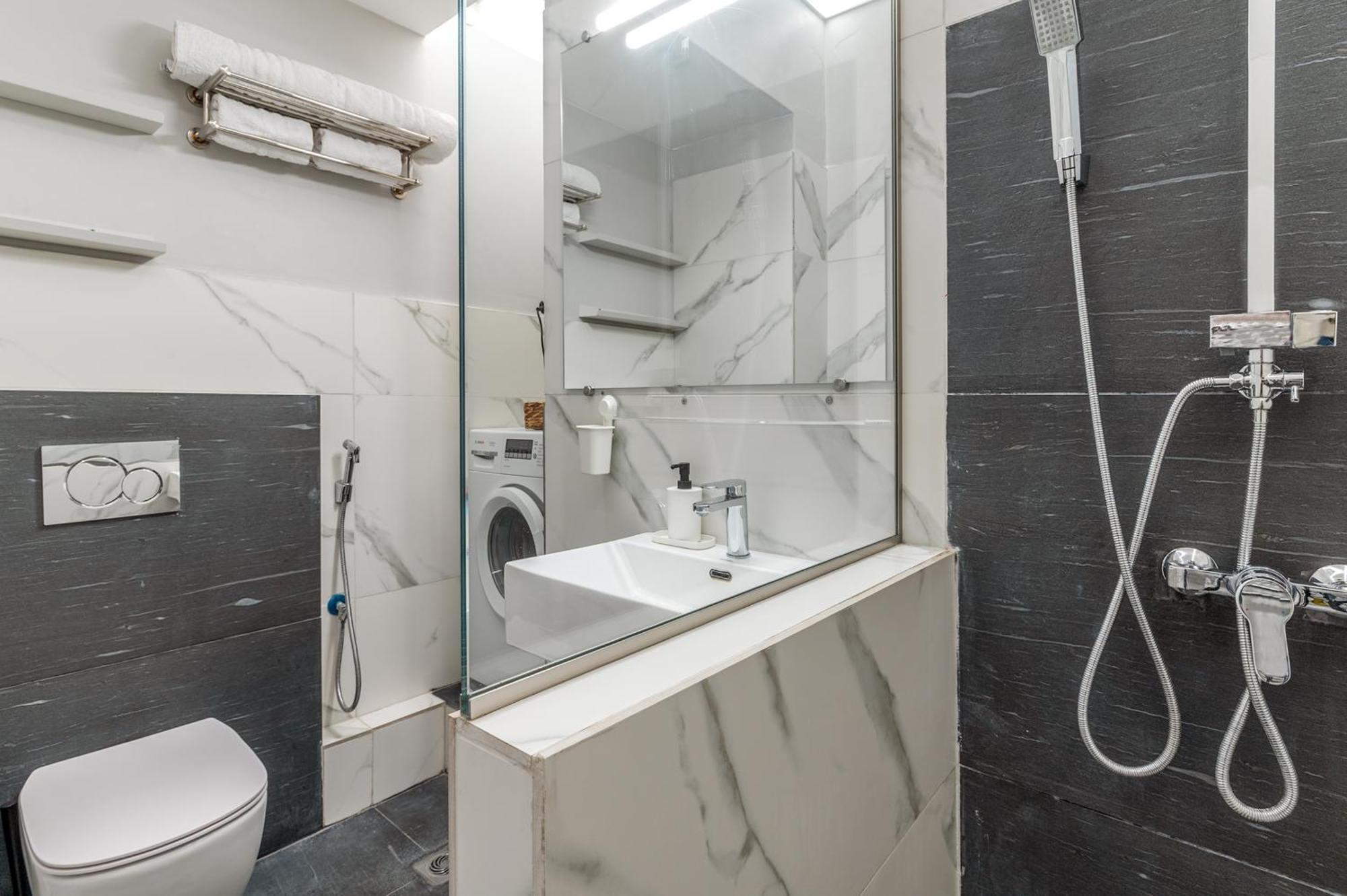 אתונה The Omonoia Modern, 3Bd Apartment מראה חיצוני תמונה